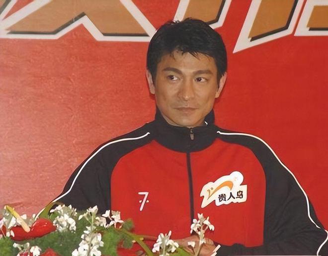 国产运动鞋如今却很少有人问津谁在盲目跟风Bsports必一体育曾被捧上天的4种(图14)