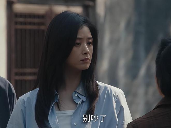 侯岩松的演技蒋欣的脸蛋童瑶的衣品必一运动央视《四喜》出圈理由:(图9) 侯岩松的演技蒋欣的脸蛋童瑶的衣品必一运动央视《四喜》出圈理由:(图9)