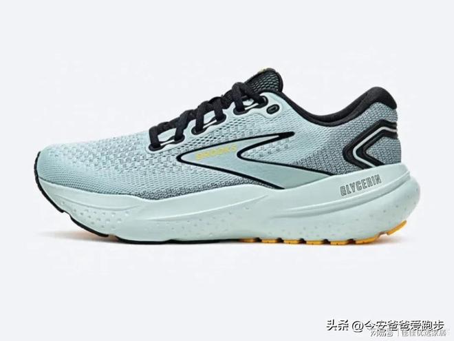p10：从国际标杆到国货之光这样选不踩坑b体育·网站2025年年度缓震跑鞋To(图7)